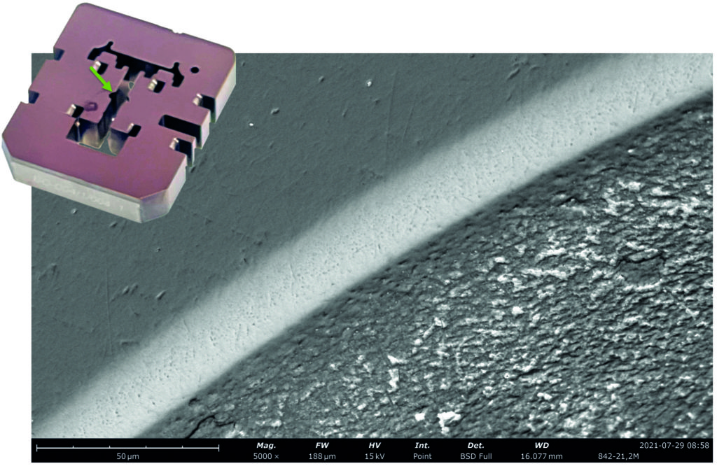 Auch nach 21,2 Millionen Hüben hat der mit InoxaCon® beschichtete Schnitteinsatz noch eine unveränderte Kante