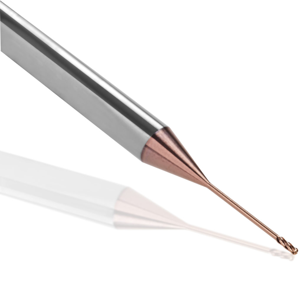 Werkzeuge mit SteelCon®-Beschichtungen agieren nicht nur ausgezeichnet in gehärteten Stählen, sondern bringen auch Höchstleistungen in rostfreien Stählen, Nickelbasislegierungen, Titan und auch „normalen“ Stählen