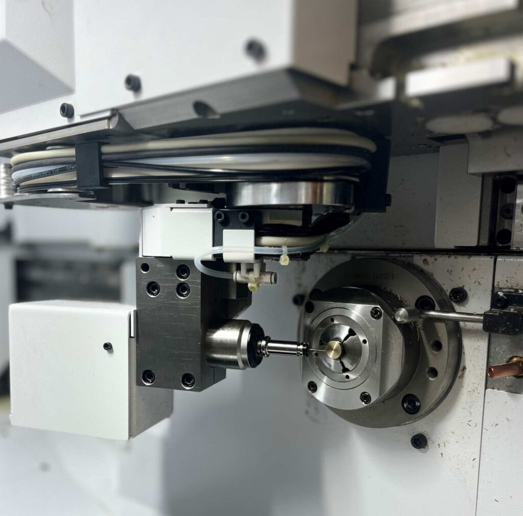 Mit der ATC-Technologie (Automatic Tool Changer) zum automatischen Werkzeugwechsel erhöht Citizen die Werkzeuganzahl der L20-XII B5 ATC HF um ein Vielfaches.