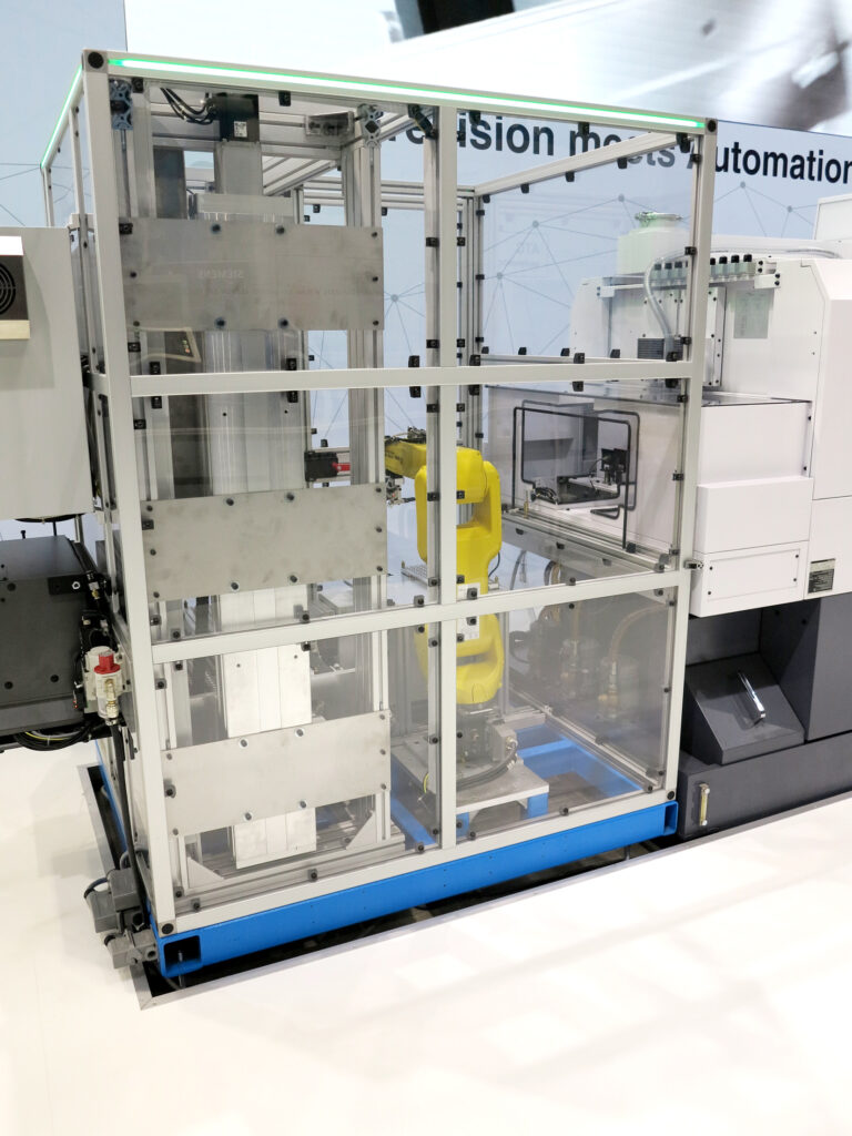 Citizen Technologien wie etwa die Steuerungssoftware im Rahmen von Industrie 4.0., die LFV-Technologie zur Spanbruchkontrolle, die Integration von Lasertechno-logie sowie Citizen-Roboterzellen zur Automation machen Citizen Maschinen-Lösungen noch kundenindividueller und produktiver.