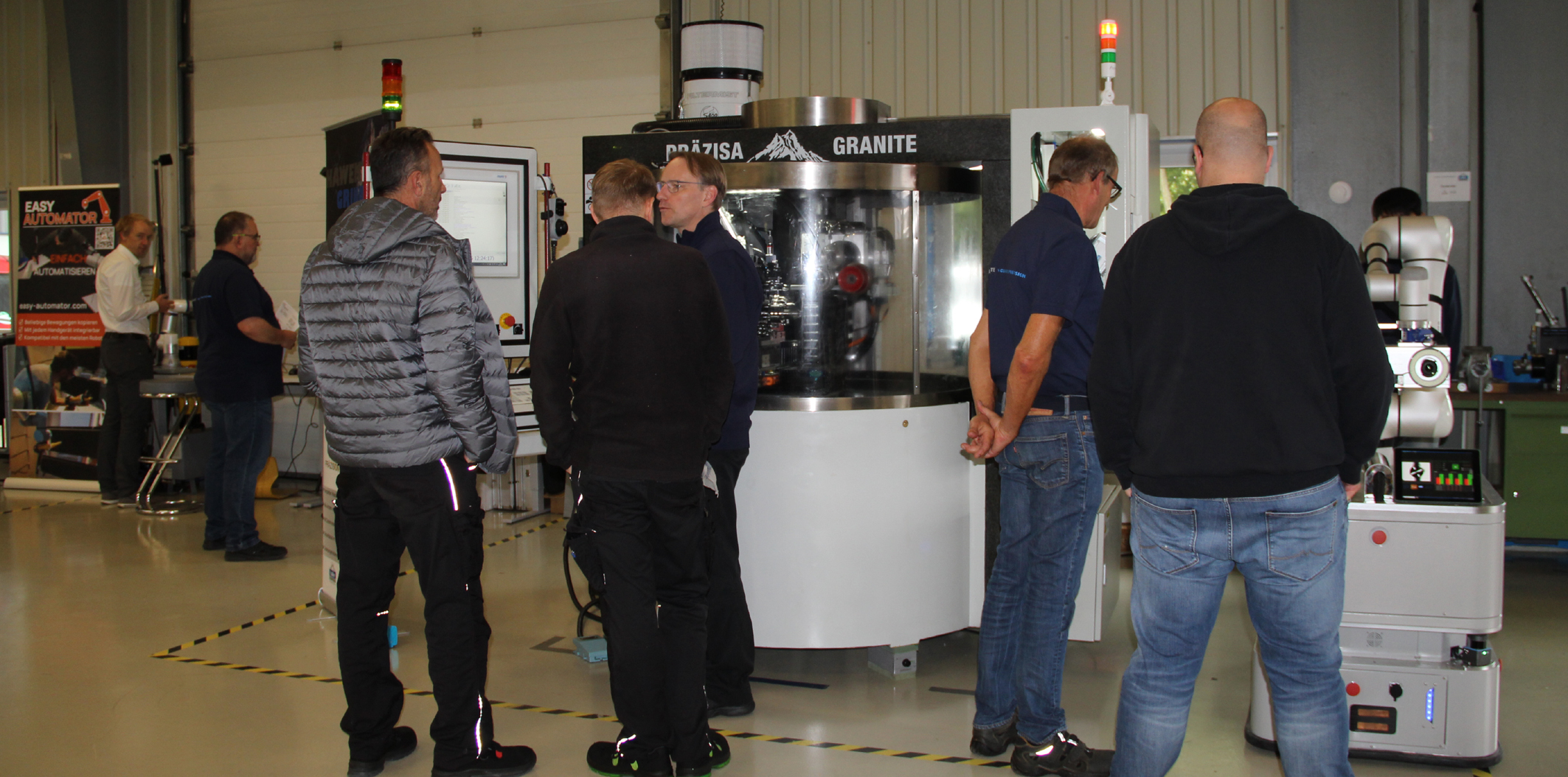 „Lights-out Production“-Event beim HAWEMA Open House 2025 „Lights-out Production“-Event beim HAWEMA Open House 2025